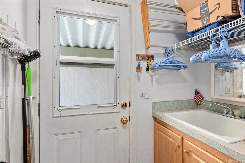 https://cdn.realtyfeed.com/cdn/127/306032062/050cb7637678949d0438ed9e222da841.webp