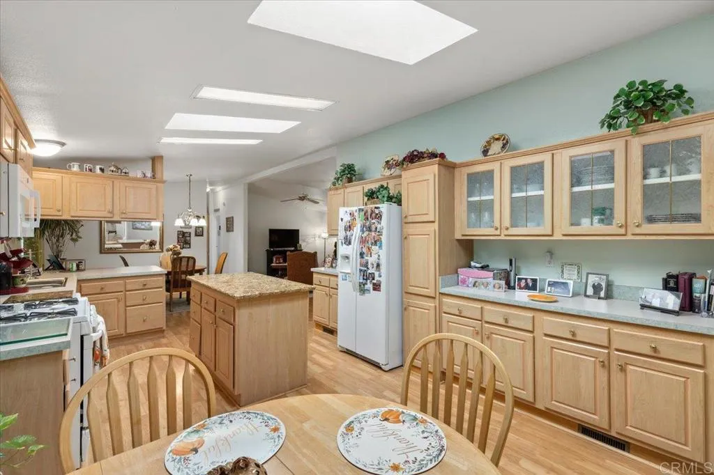 https://cdn.realtyfeed.com/cdn/127/306032062/4e2e426ed09fe0050842c00718d38177.webp