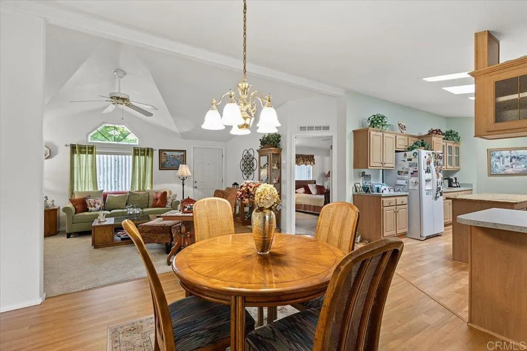 https://cdn.realtyfeed.com/cdn/127/306032062/5583a0a6d8465c768977f25d654c0048.webp