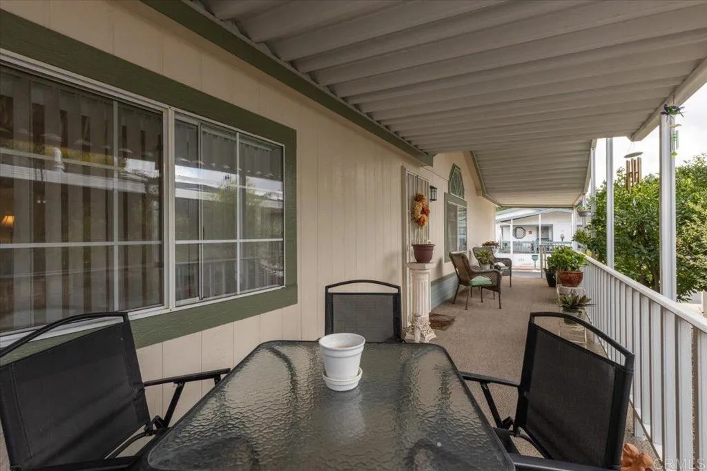 https://cdn.realtyfeed.com/cdn/127/306032062/e75aa8b722e14a8e87daca3d87eefc44.webp