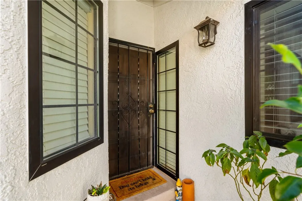 Photo #4: IV23189221 Listing 