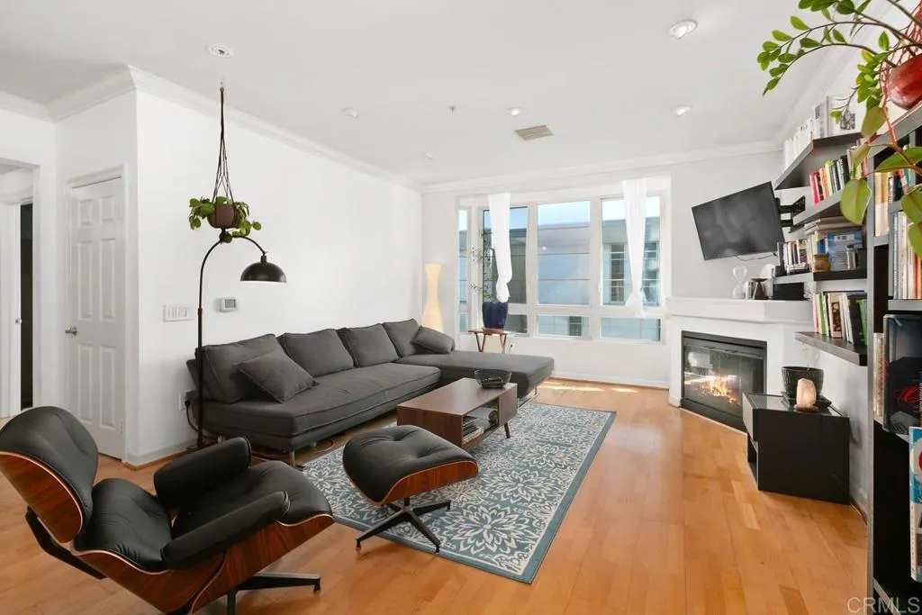 Photo #4: NDP2308136 Listing 
