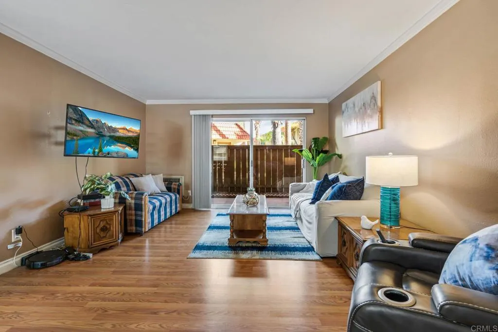 Photo #6: PTP2305130 Listing 
