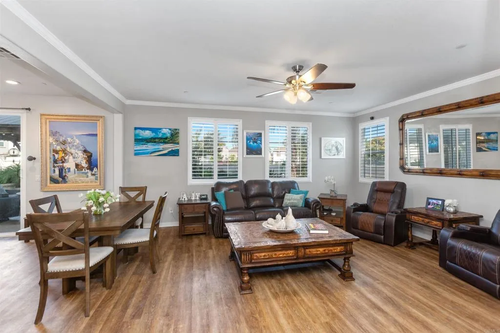 https://cdn.realtyfeed.com/cdn/127/306039371/1eb10e0d40b5d65ffb9bd654d57050c4.webp