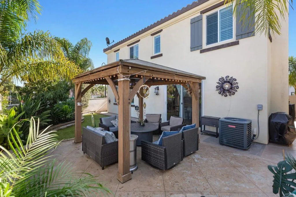 https://cdn.realtyfeed.com/cdn/127/306039371/8329ff36e3ea0061cb4d00af4b5171ee.webp