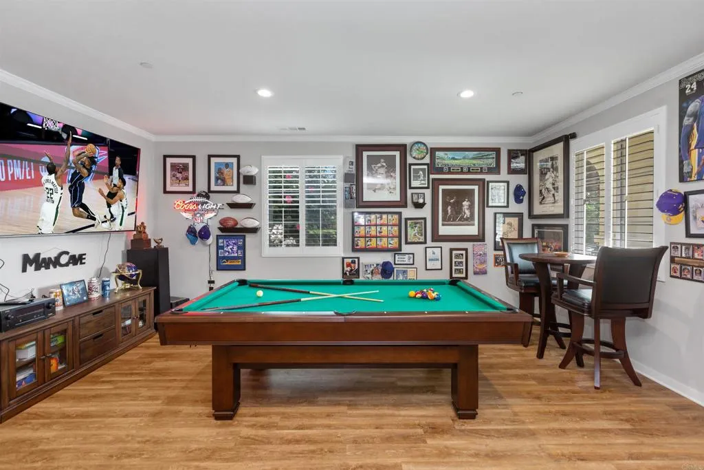 https://cdn.realtyfeed.com/cdn/127/306039371/9c65331907df8be631f5aaba210c8d52.webp