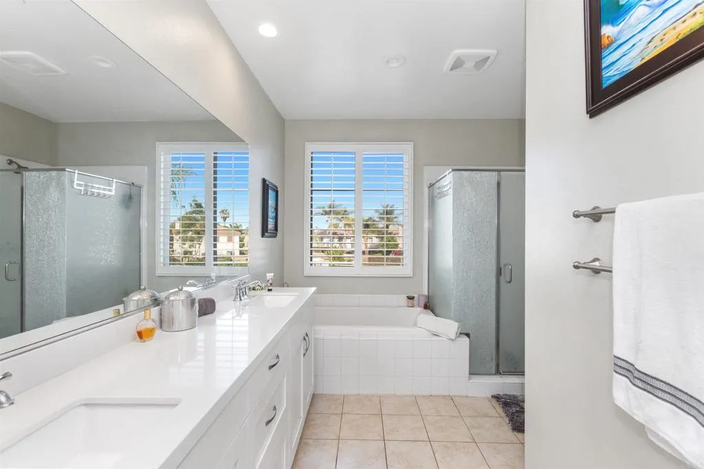 https://cdn.realtyfeed.com/cdn/127/306039371/ea834639a12ba51b75b5a1217dc080d1.webp