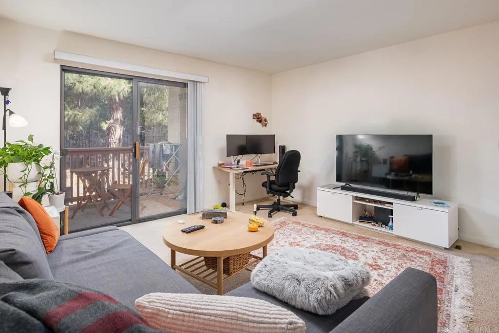 Photo #4: PTP2305179 Listing 