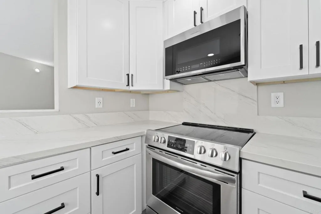 https://cdn.realtyfeed.com/cdn/127/306041328/a8bd7126867409163107ee16ecda2072.webp