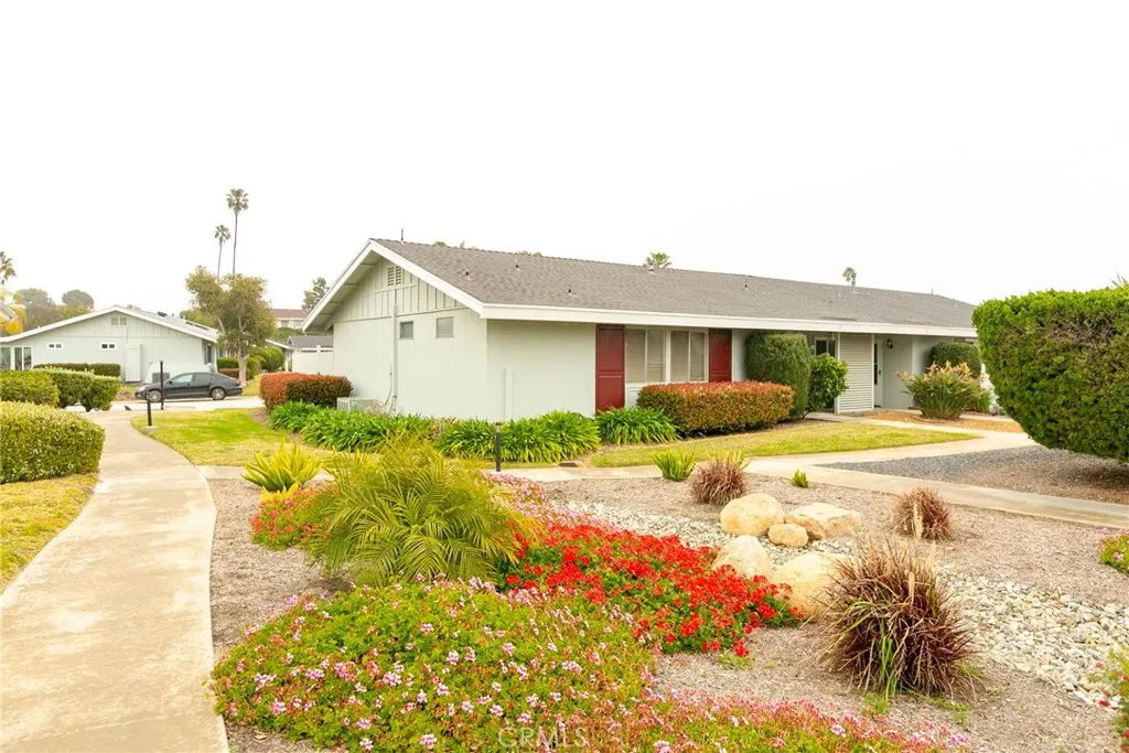 Photo #2: CV23197280 Listing 
