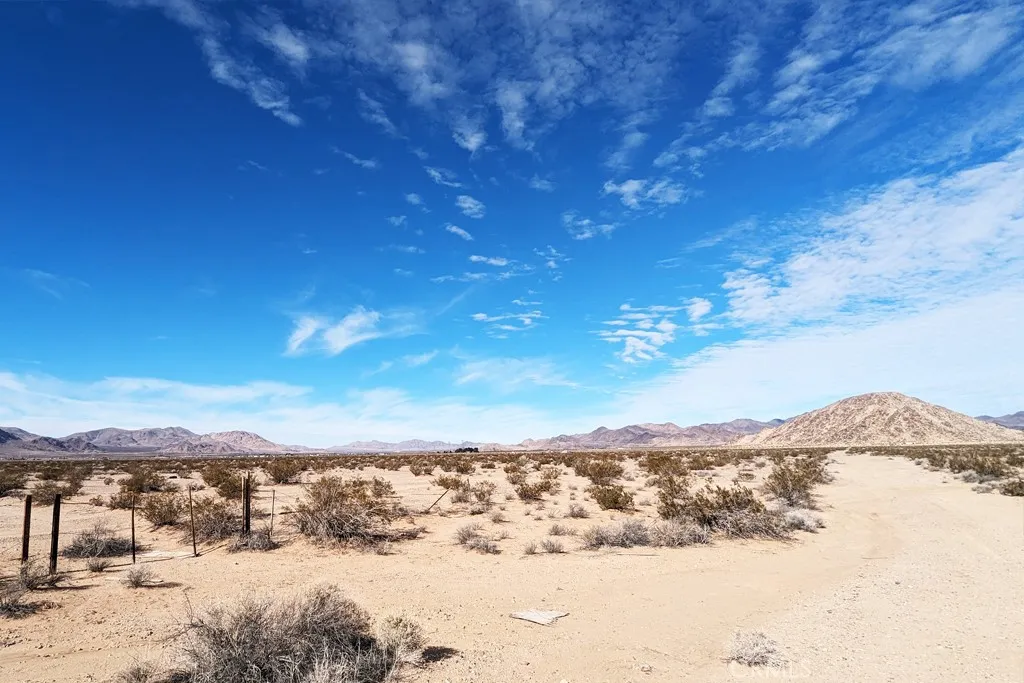 7 Northside Rd, Lucerne Valley, Ca 92356 - Photo 3 of 9, Lucerne Valley, CA
