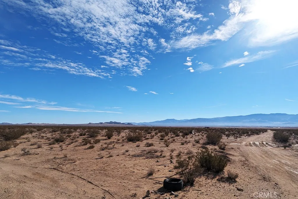 8 Northside Rd, Lucerne Valley, Ca 92356 - Photo 3 of 3, Lucerne Valley, CA