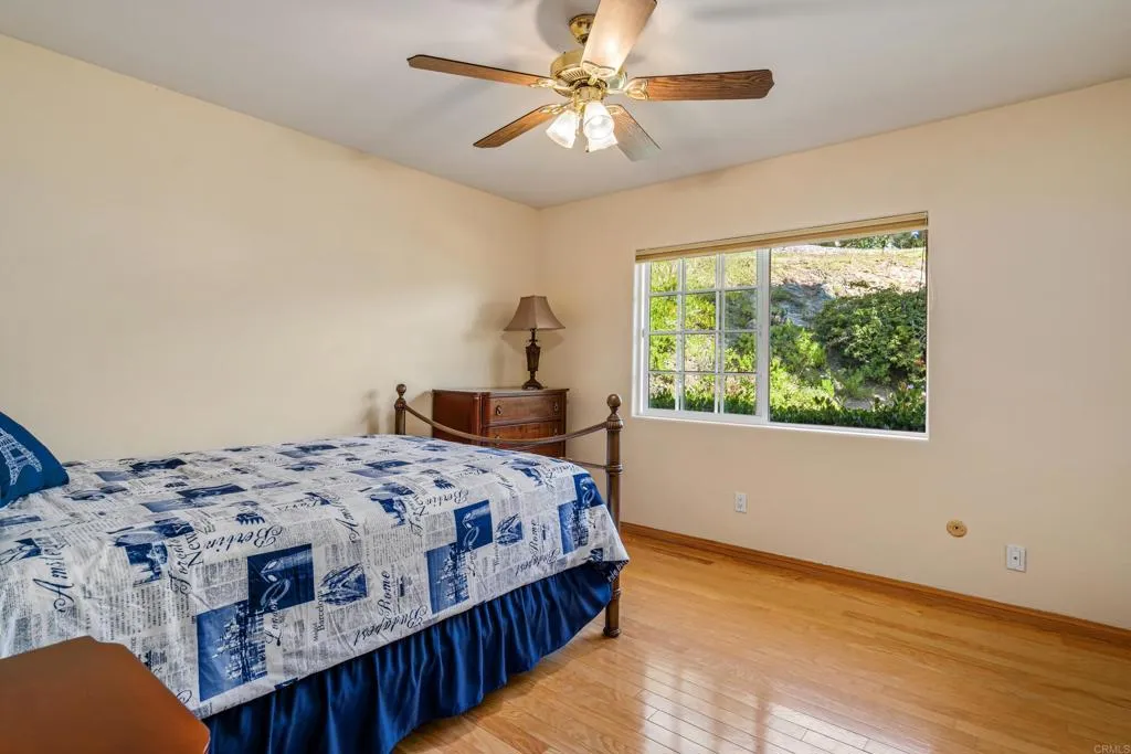https://cdn.realtyfeed.com/cdn/127/306042374/11b13b1f1205330cbb6a54f382a495a9.webp