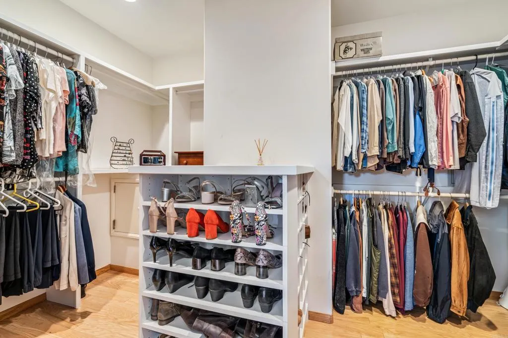 https://cdn.realtyfeed.com/cdn/127/306042374/874b76553583ab750403f52b44220f2f.webp