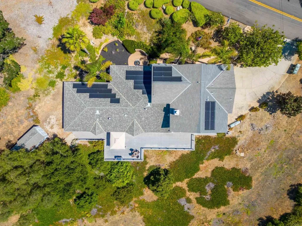 https://cdn.realtyfeed.com/cdn/127/306042374/90ad84a21388b9ecdefd1691c3fd8ee8.webp