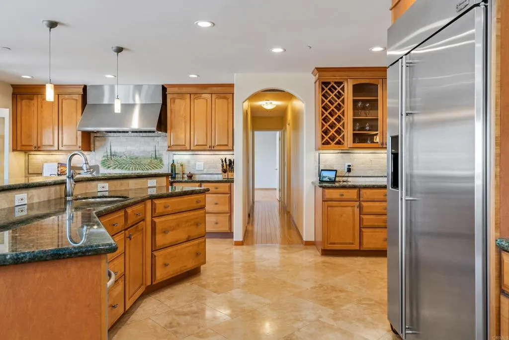 https://cdn.realtyfeed.com/cdn/127/306042374/d0b5610d2b25555c0bd98edafebd7be9.webp