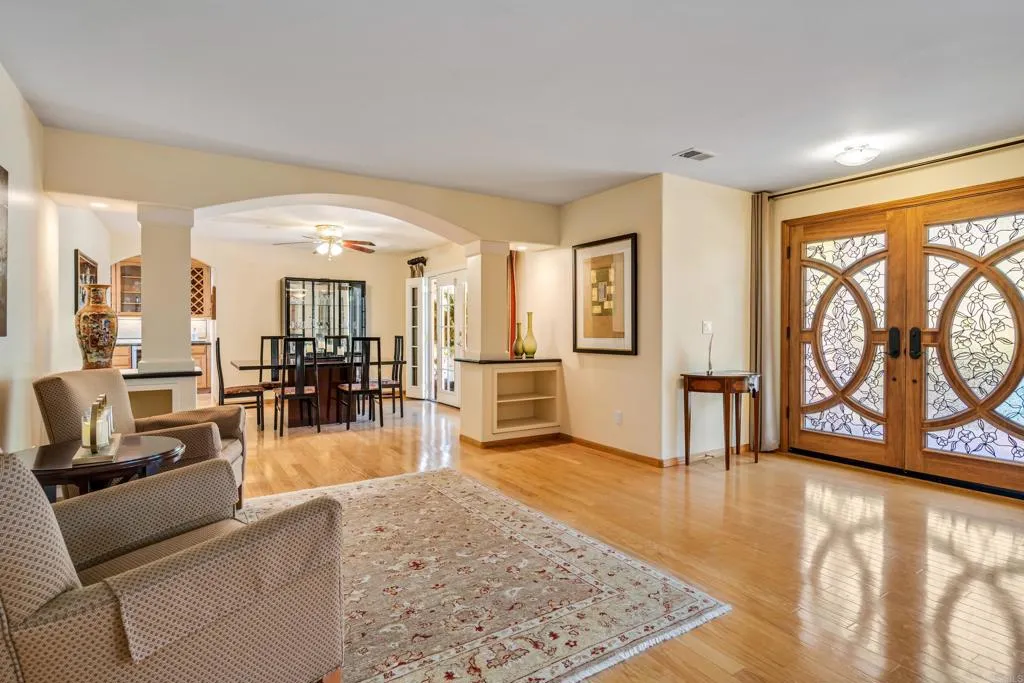 https://cdn.realtyfeed.com/cdn/127/306042374/f9479ed0e969238b6110f716d49da2a8.webp