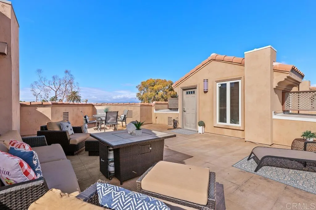 https://cdn.realtyfeed.com/cdn/127/306043902/122ac1e14221bc873362125797c3526d.webp