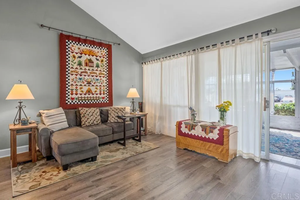 Photo #5: NDP2308388 Listing 