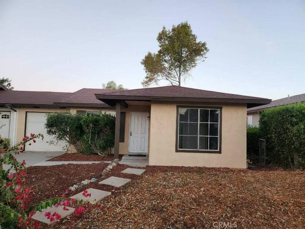 Photo #3: IG23200794 Listing 