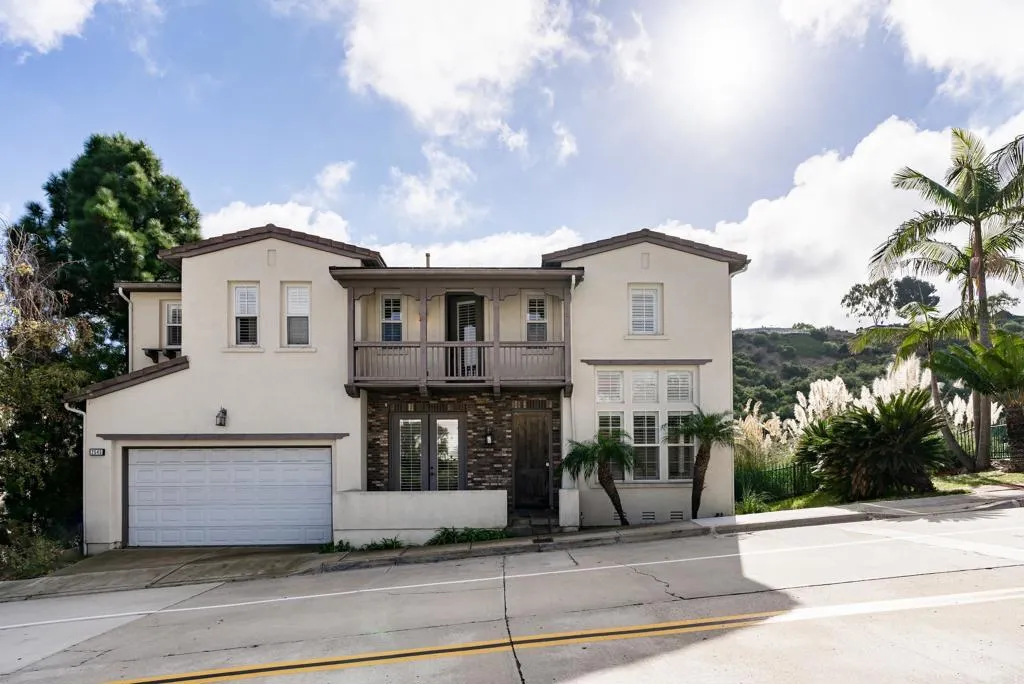 https://cdn.realtyfeed.com/cdn/127/306046354/260f9091876d7f9d007db08158f0f037.webp