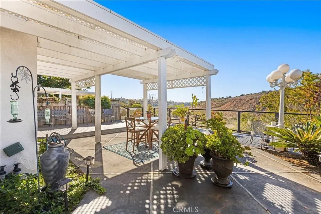 Photo #4: SW23203103 Listing 