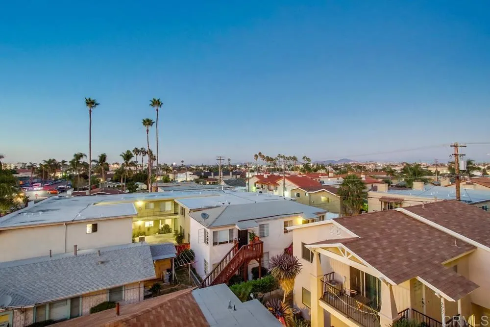 https://cdn.realtyfeed.com/cdn/127/306049569/0dc563b7e836b8831ad34b51567a6f16.webp