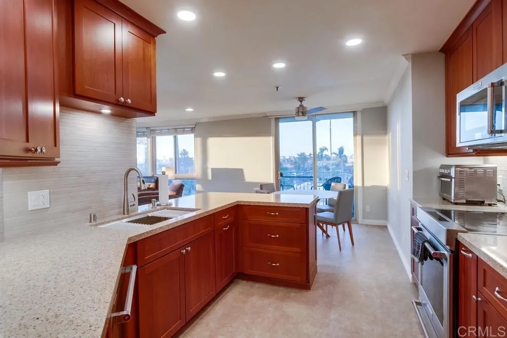 https://cdn.realtyfeed.com/cdn/127/306049569/706b843e19444222a55c8fb1856d6e45.webp