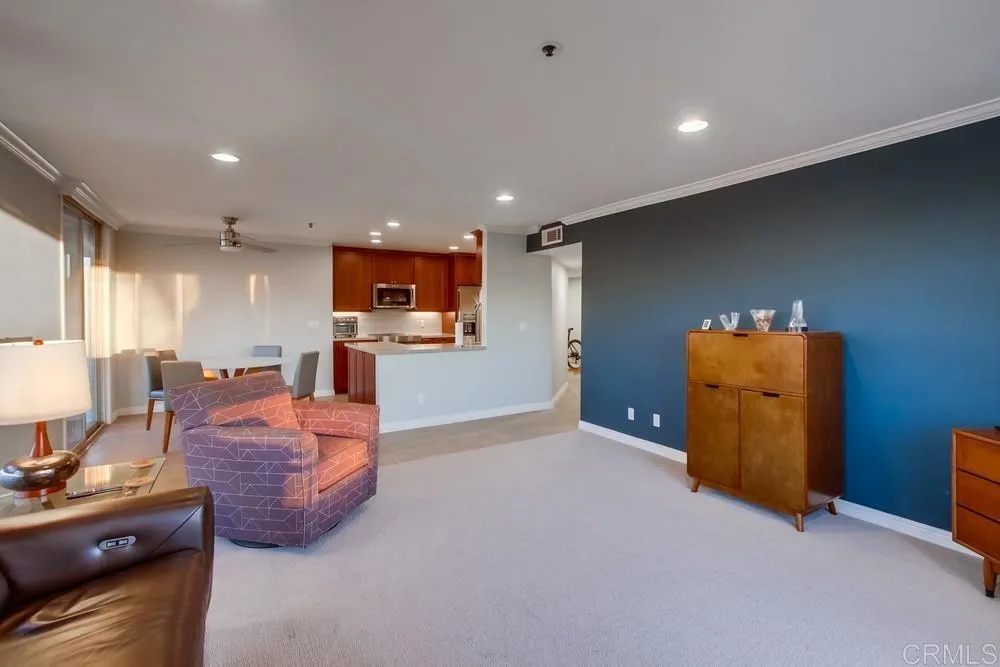 https://cdn.realtyfeed.com/cdn/127/306049569/7370714627601a28e04549cb862e311b.webp