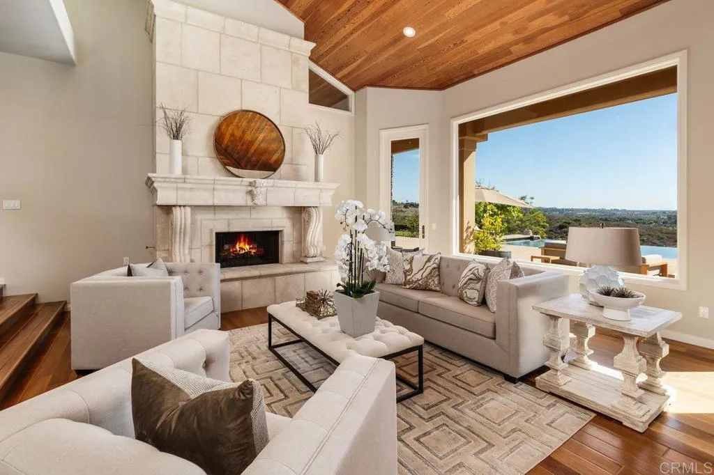 https://cdn.realtyfeed.com/cdn/127/306050095/2727a6f9cf6a7a0336e23d7177add873.webp