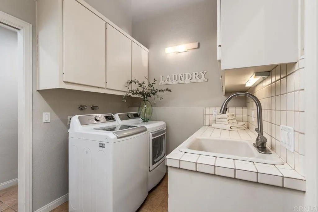 https://cdn.realtyfeed.com/cdn/127/306050095/9414e2410f3a7f3af0027f1715e82010.webp