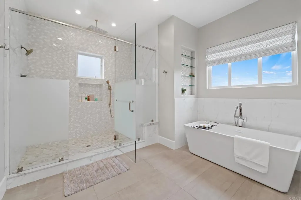 https://cdn.realtyfeed.com/cdn/127/306050778/9905975e9feeeaba093250a21ce43104.webp