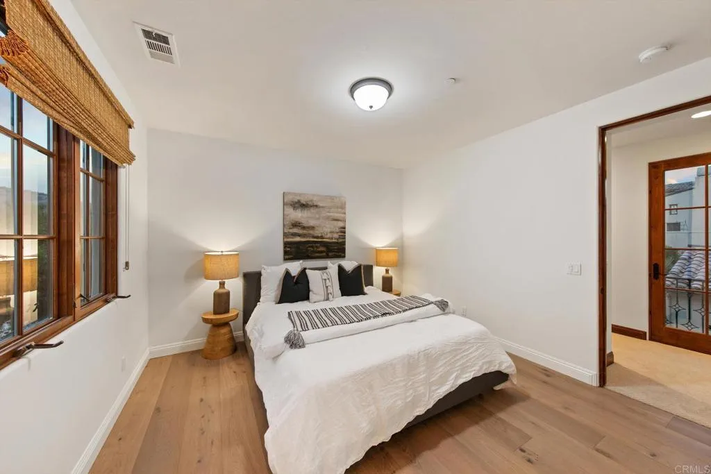 https://cdn.realtyfeed.com/cdn/127/306051741/7f1ddb880a06704f68094d3184a6a932.webp