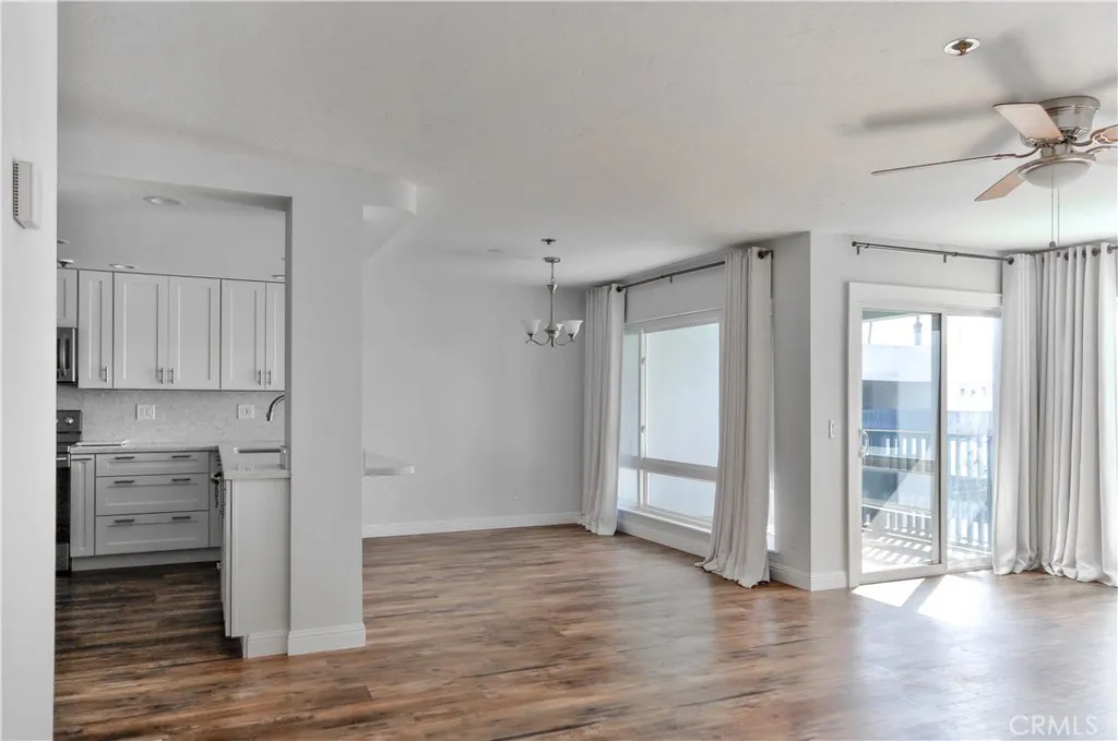 Photo #5: TR23203304 Listing 