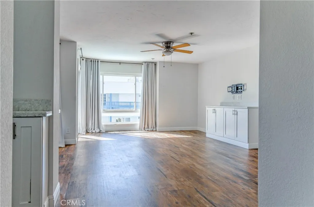 Photo #2: TR23203304 Listing 
