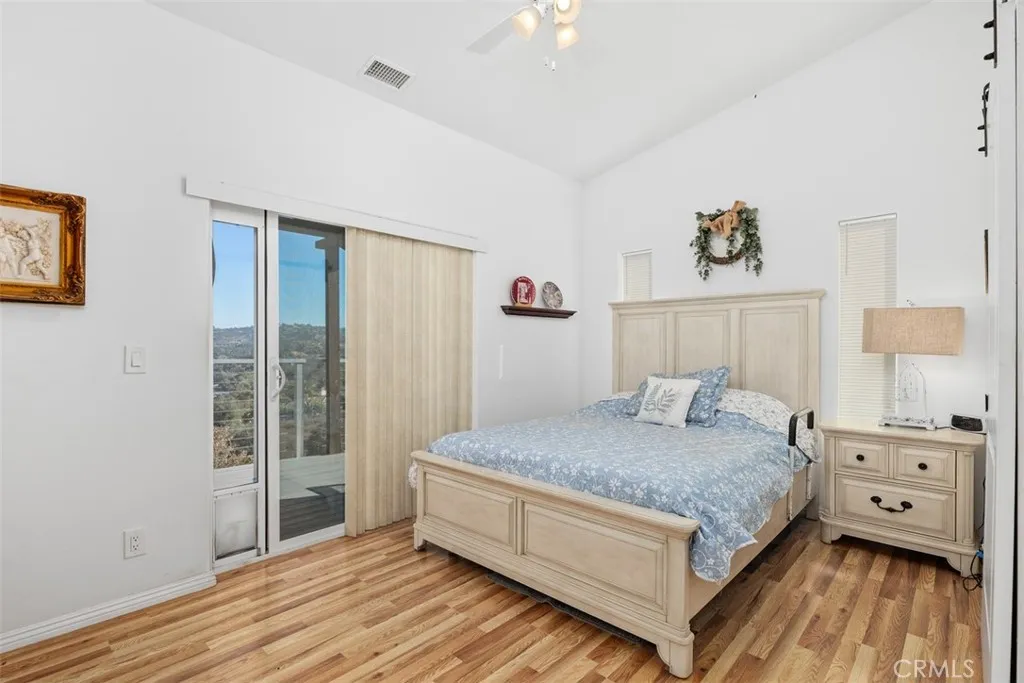 https://cdn.realtyfeed.com/cdn/127/306051916/839251ab36a5bc3706401936c3d786d4.webp
