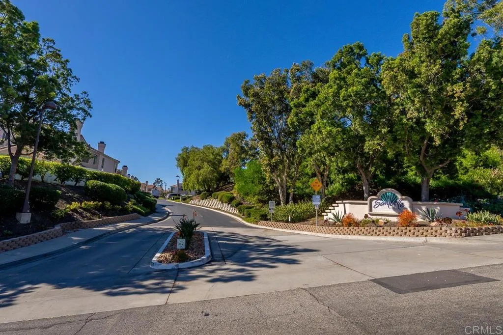https://cdn.realtyfeed.com/cdn/127/306052598/96f9157bab3f98aa481177f77ff1ab75.webp