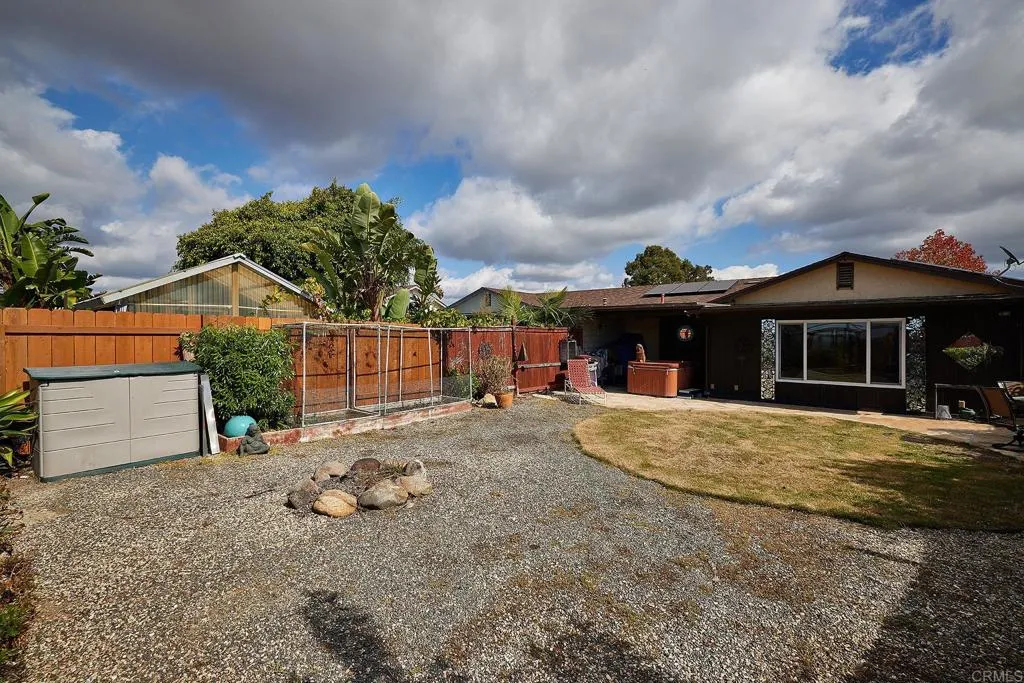 Photo #4: NDP2308733 Listing 