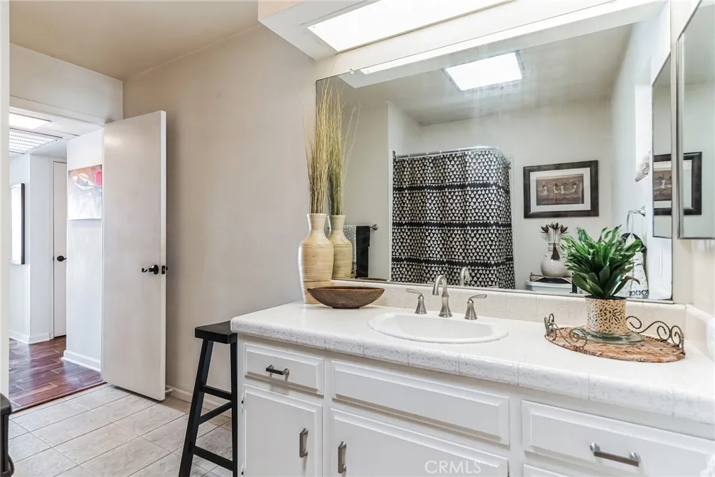 4005 Virginia Road UNIT 16, Long Beach, CA, 90807