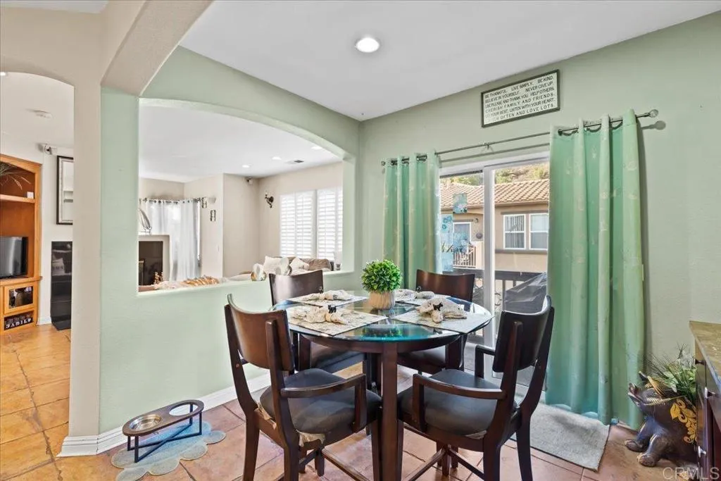 https://cdn.realtyfeed.com/cdn/127/306053604/40564def8621b5540a6282cd8b49468b.webp