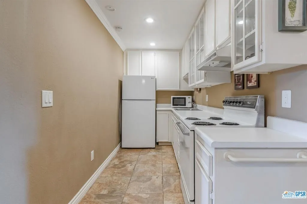 2810 Arcadia Court UNIT 111, Palm Springs, CA, 92262