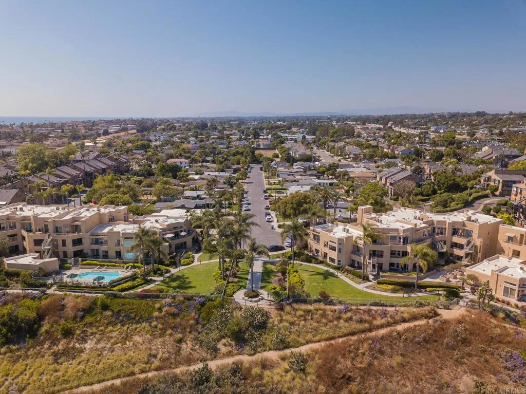 https://cdn.realtyfeed.com/cdn/127/306056464/20df5e49e78143f1a9bd018436d8a2ef.webp