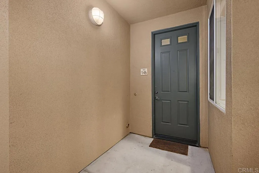 https://cdn.realtyfeed.com/cdn/127/306056464/9274fd48e4ee1c580edf1be97fd7113f.webp