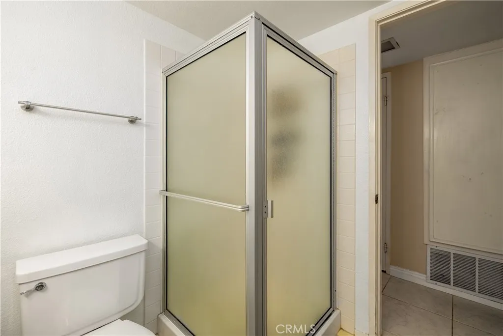 https://cdn.realtyfeed.com/cdn/127/306058480/5ffdc7716c5e836a65a578a39c8a95ed.webp