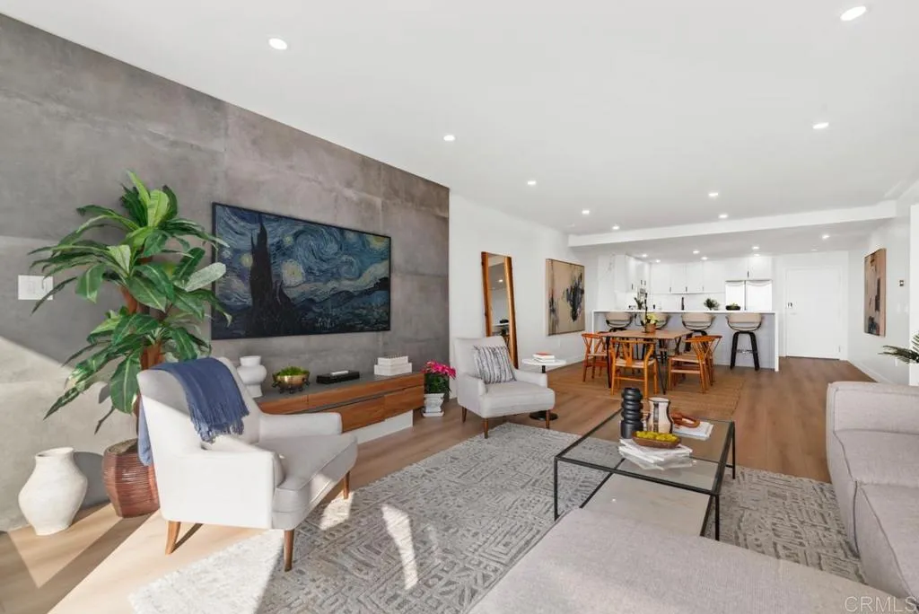 https://cdn.realtyfeed.com/cdn/127/306061007/1fee687c5a812b2b9471e3aae2136e6f.webp