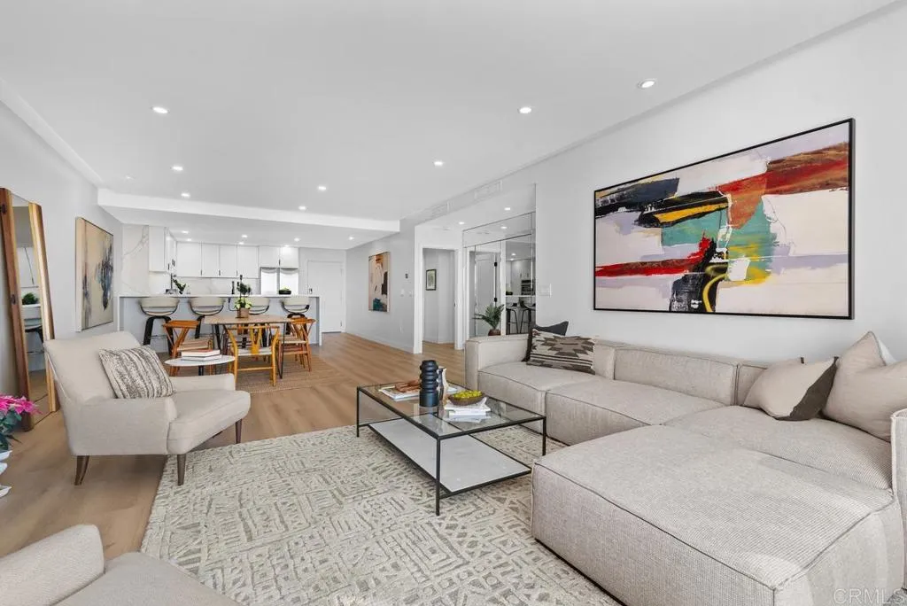 https://cdn.realtyfeed.com/cdn/127/306061007/949655b1a79fc8f6dc87a5472e3b34f3.webp