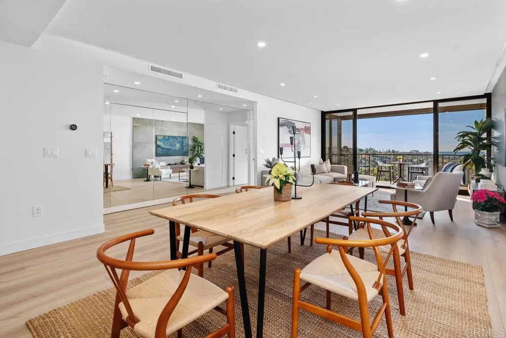 https://cdn.realtyfeed.com/cdn/127/306061007/c01de0ff13a9b6b8a8c190e24e82f918.webp