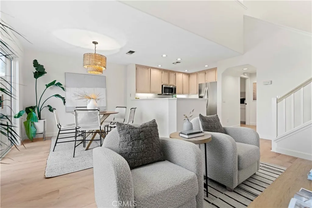 https://cdn.realtyfeed.com/cdn/127/306061509/4f455c3e9f6c06fffaa3f2c3b11220a1.webp