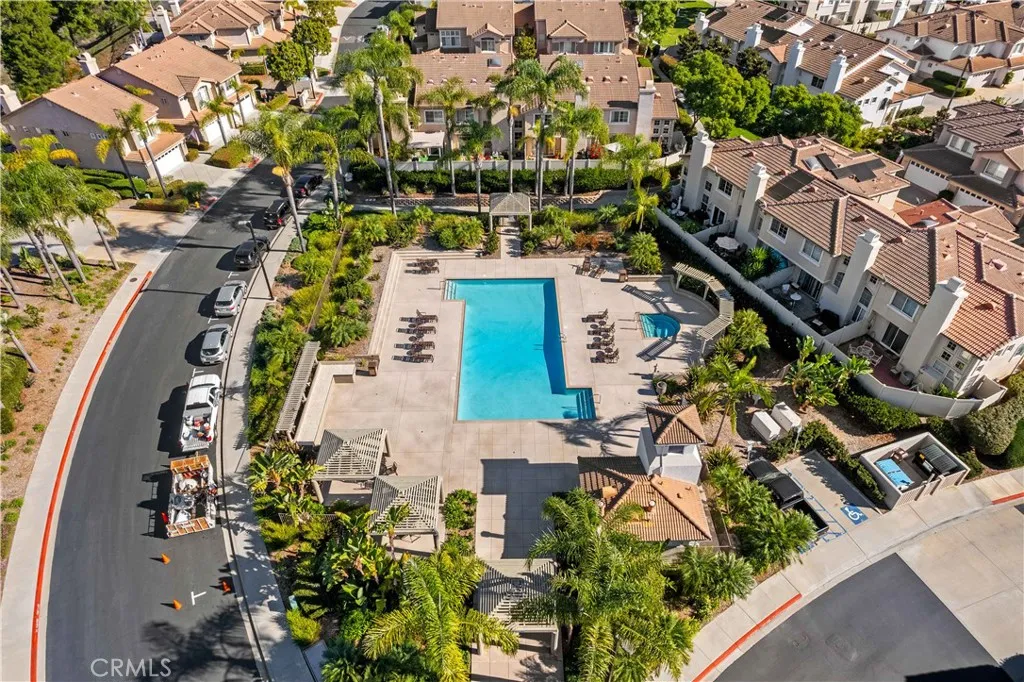 https://cdn.realtyfeed.com/cdn/127/306061509/9dfbdcc7f2720dfb1e91fb8f76c8aa1d.webp