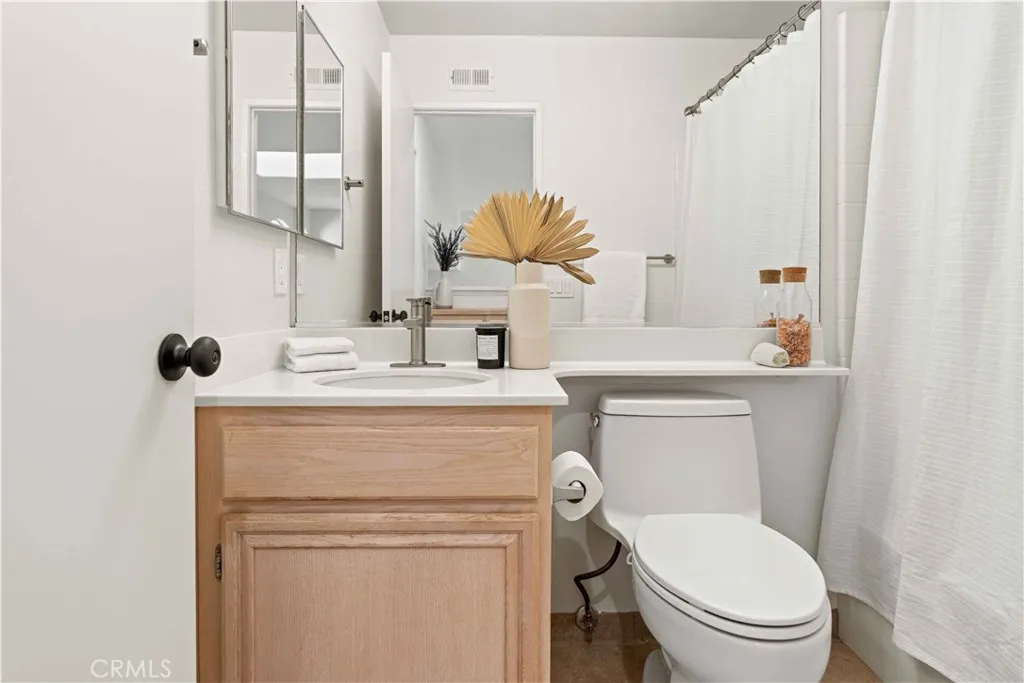 https://cdn.realtyfeed.com/cdn/127/306061509/a9a11b5112f2a8d8a598158b2c78b0c7.webp
